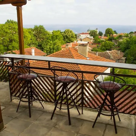 Guest House Balchik Проживание в семье