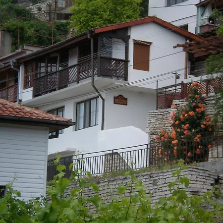 Guest House Balchik 巴尔奇克