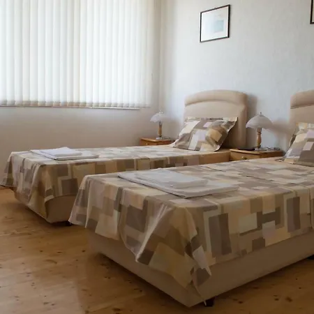 Guest House Balchik 巴尔奇克